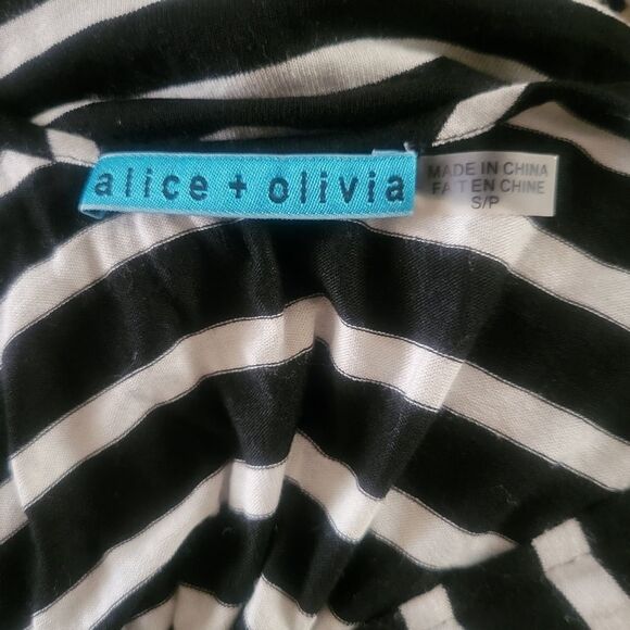 Alice + Olivia Striped Ruched Side Dress Size S - Picture 5 of 6